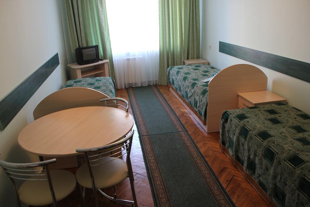 Hotel Ukraine Zjytomyr Rum bild