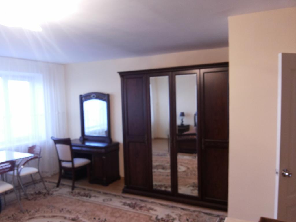 Hotel Ukraine Zjytomyr Rum bild